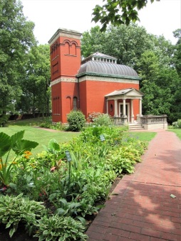 Lew-Wallace-Library-Walk